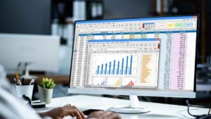 Read more about the article Entry Level Data Analyst: Your Complete Career Launch Guide (2025 Update)