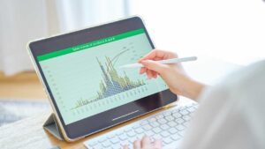 Read more about the article How to Create Chart in Excel: Complete 2025 Guide for Beginners and Professionals
