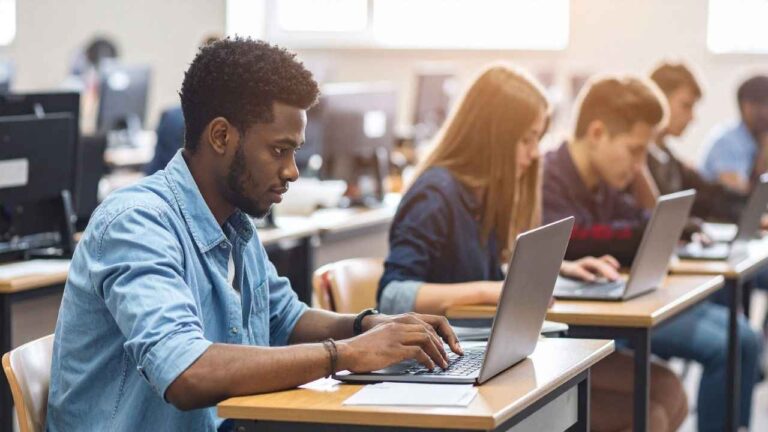 Pivot-Table-Formula-in-Excel-example-showing-GETPIVOTDATA-function-in-action-for-data-analysis-2025